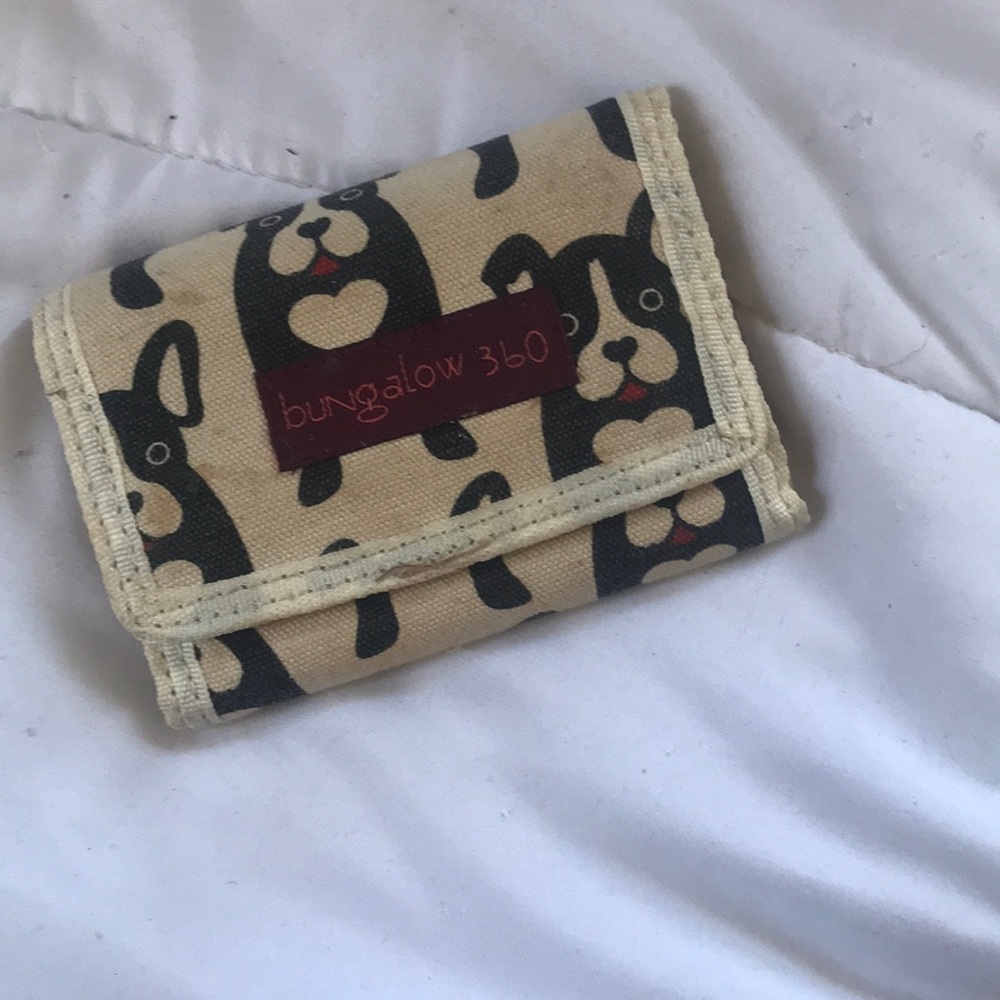 Bungalow 360 bulldog wallet